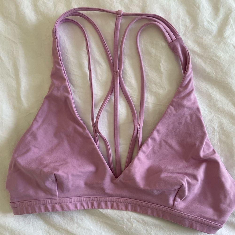 Lululemon bra